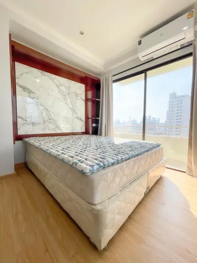 2-Bed Condo for Rent or Sale at Saranjai Mansion