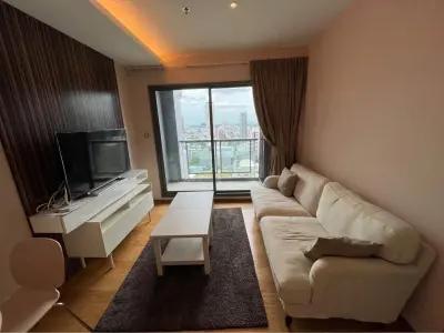 2-Bed Condo for Sale at H Condo Sukhumvit 43