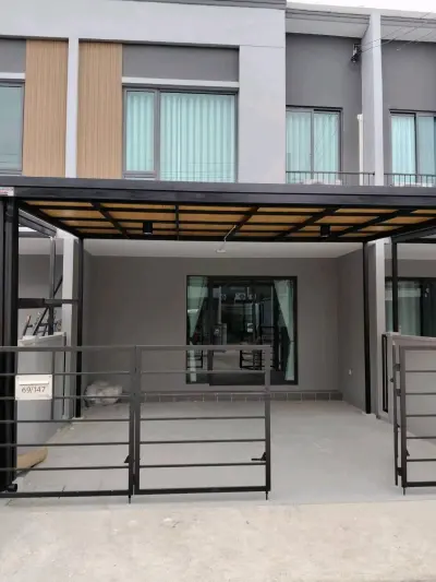 3-Bed Townhouse for Rent at Pleno Sukhumvit Bangna 2