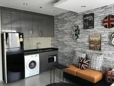 Studio Condo for Rent at Rhythm Asoke