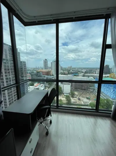 2-Bed Condo for Rent at Rhythm Ekkamai