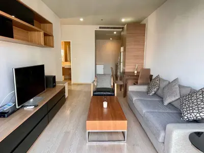 2-Bed Condo for Rent at Noble Refine
