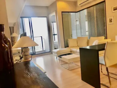 1-Bed Condo for Rent at Urbano Absolute Sathon-Taksin