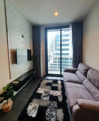 1-Bed Condo for Rent at Edge Sukhumvit 23