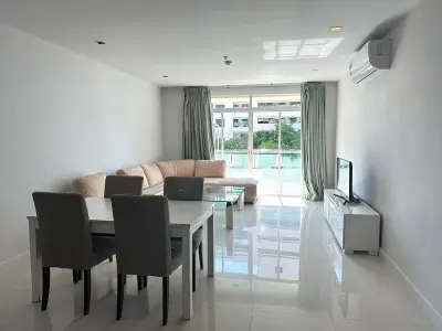 2-Bed Condo for Rent at Sukhumvit City Resort