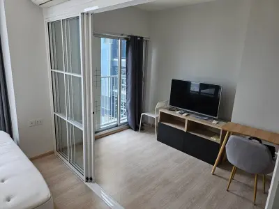 1-Bed Condo for Rent at Noble Revolve Ratchada 1