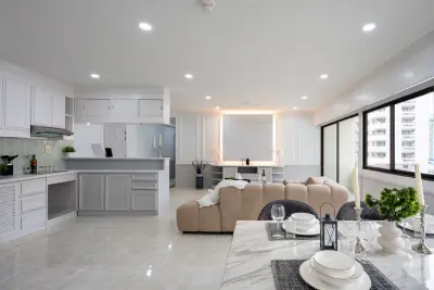 2-Bed Condo for Sale at Saranjai Mansion