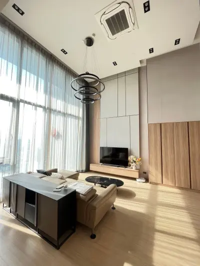 3-Bed Condo for Rent or Sale at C Ekkamai